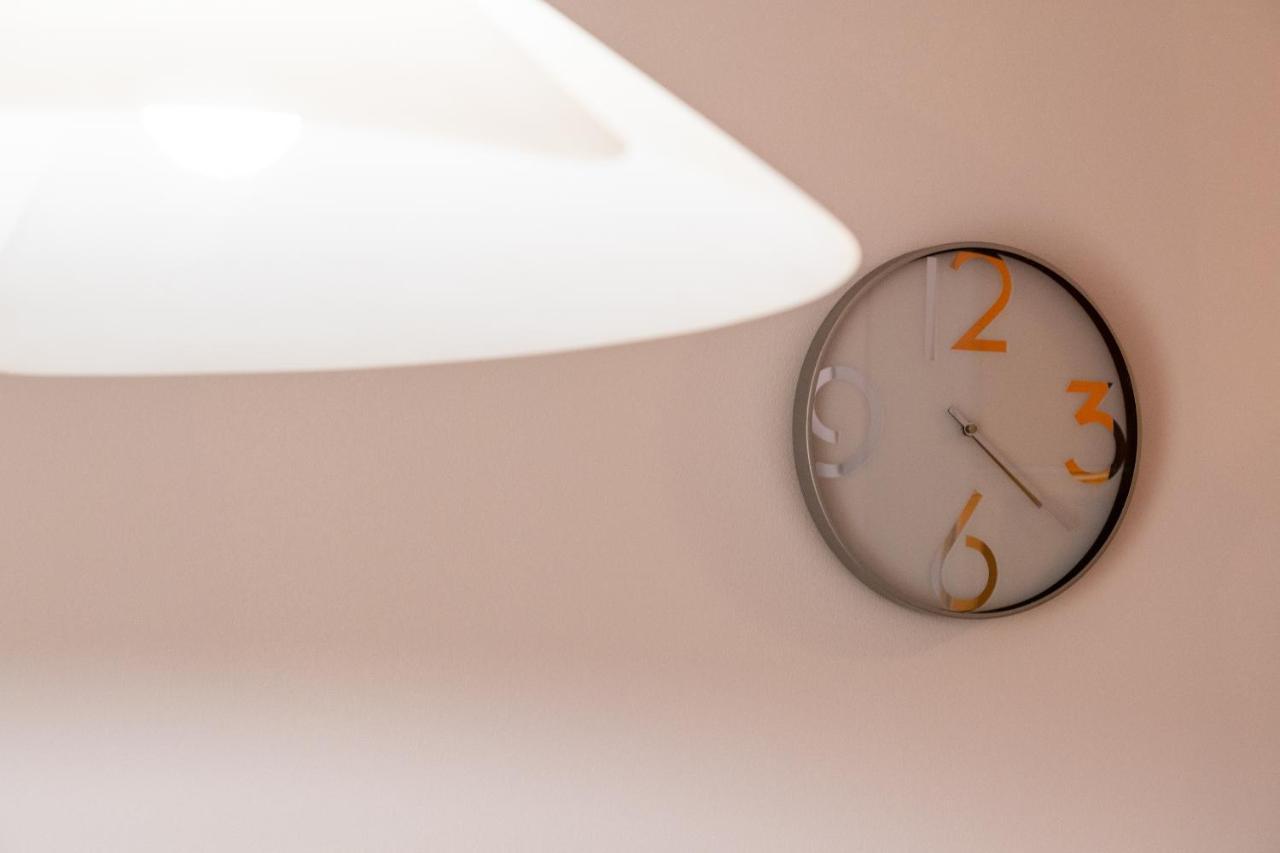 Flexible Selfcheckins 31 - Zagreb - Garage - Loggia - New Appartement Buitenkant foto